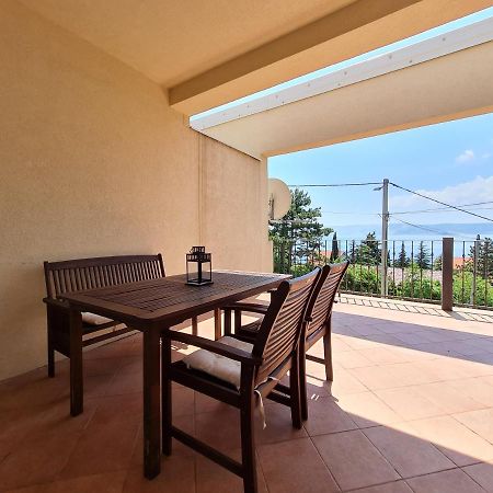 Belle Oasis Daire Novi Vinodolski Dış mekan fotoğraf