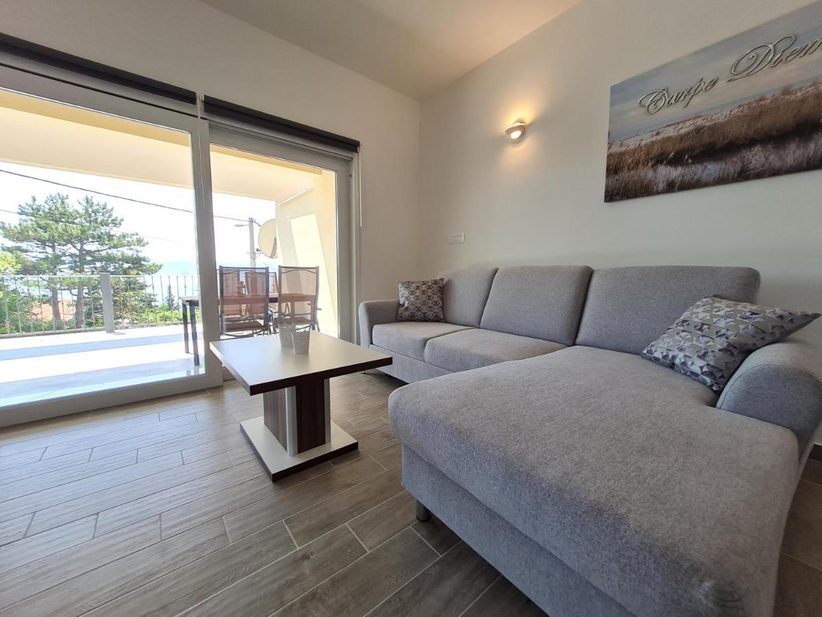 Belle Oasis Daire Novi Vinodolski Dış mekan fotoğraf
